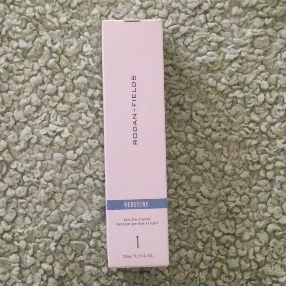 Rodan & Fields Redefine Daily Clay Cleanser
